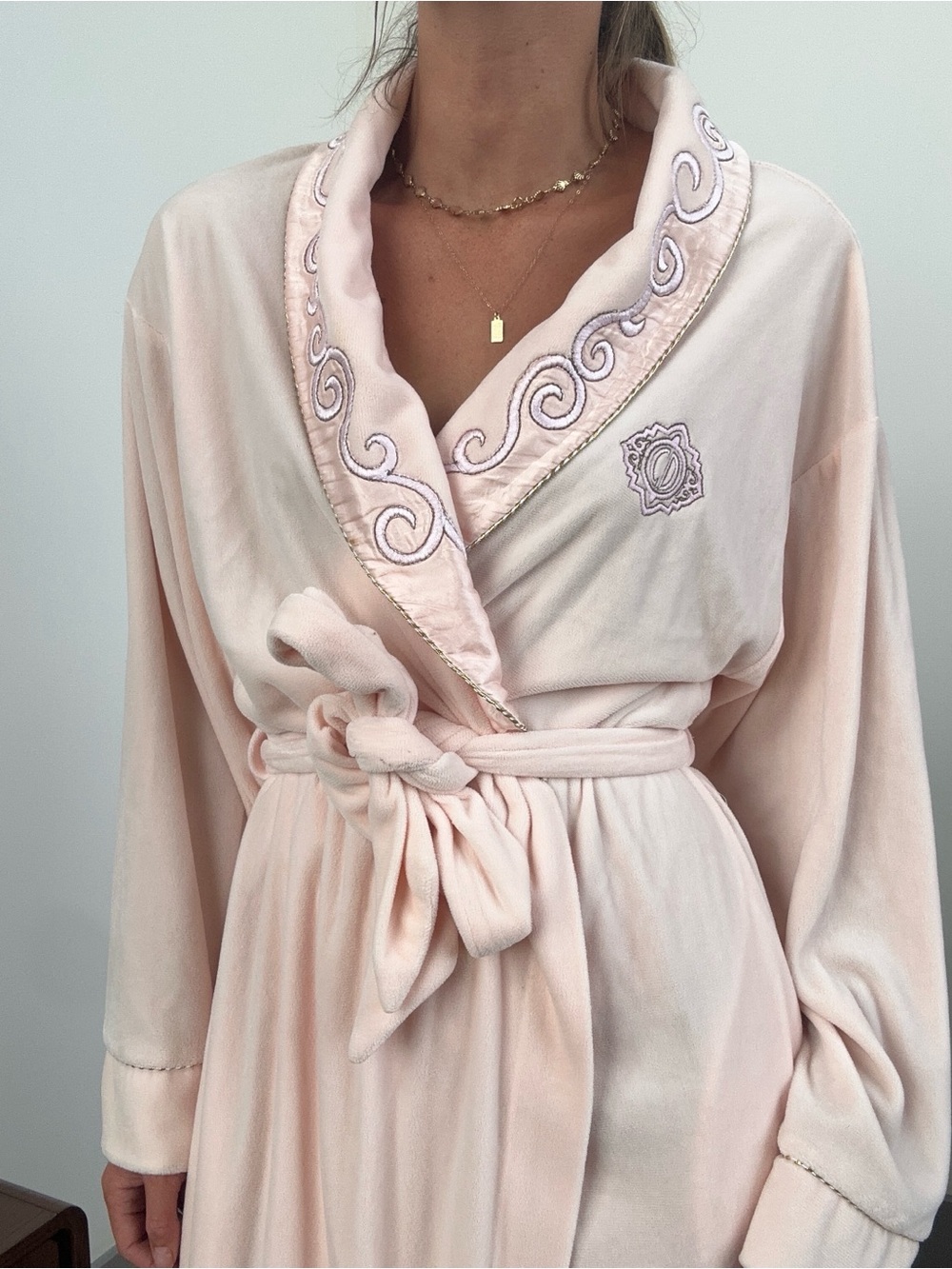 Christian Dior Pale Pink Embroidered Shawl-Collar Robe